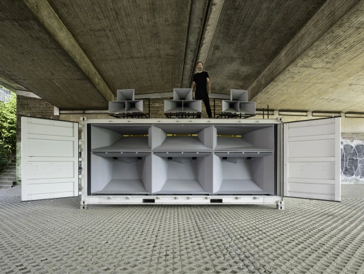 Nik Nowak “The Sound of the Multitude” at Hallen #4